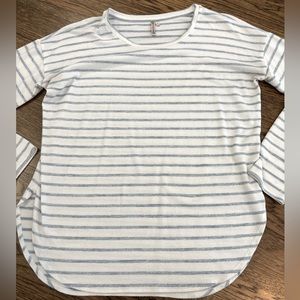 Long sleeve striped top